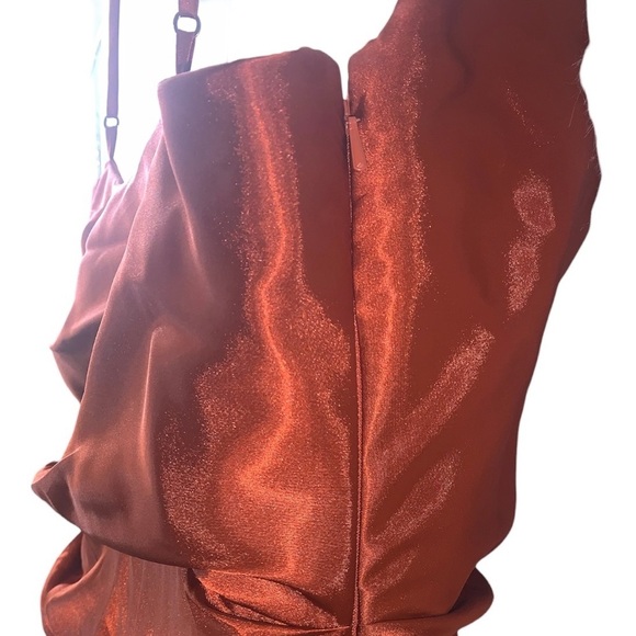 DAVIDS BRIDAL “Galina Signature”  BRIDESMAIDS DRESS - Picture 5 of 9